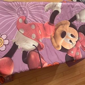Minnie comforter
